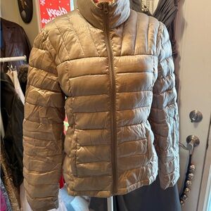 Bernardo Women's Beige Puffer Jacket